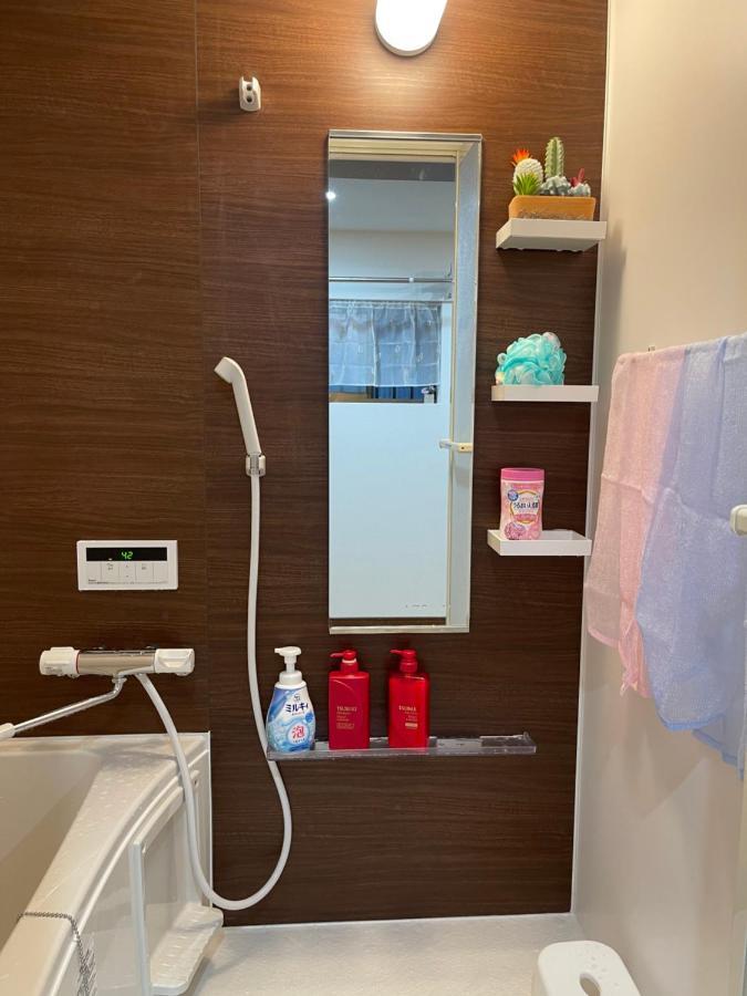 אוסקה Namba Shinsaibashi 10 Mins Reiko Guest House מראה חיצוני תמונה
